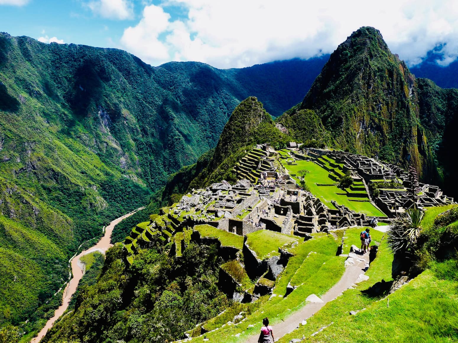 Quien descubrio Machu Picchu?